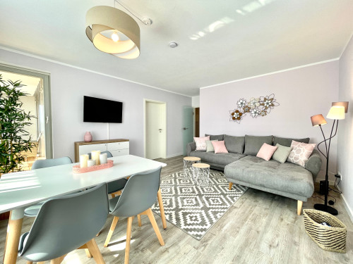 Modern & awesome studio close to city center