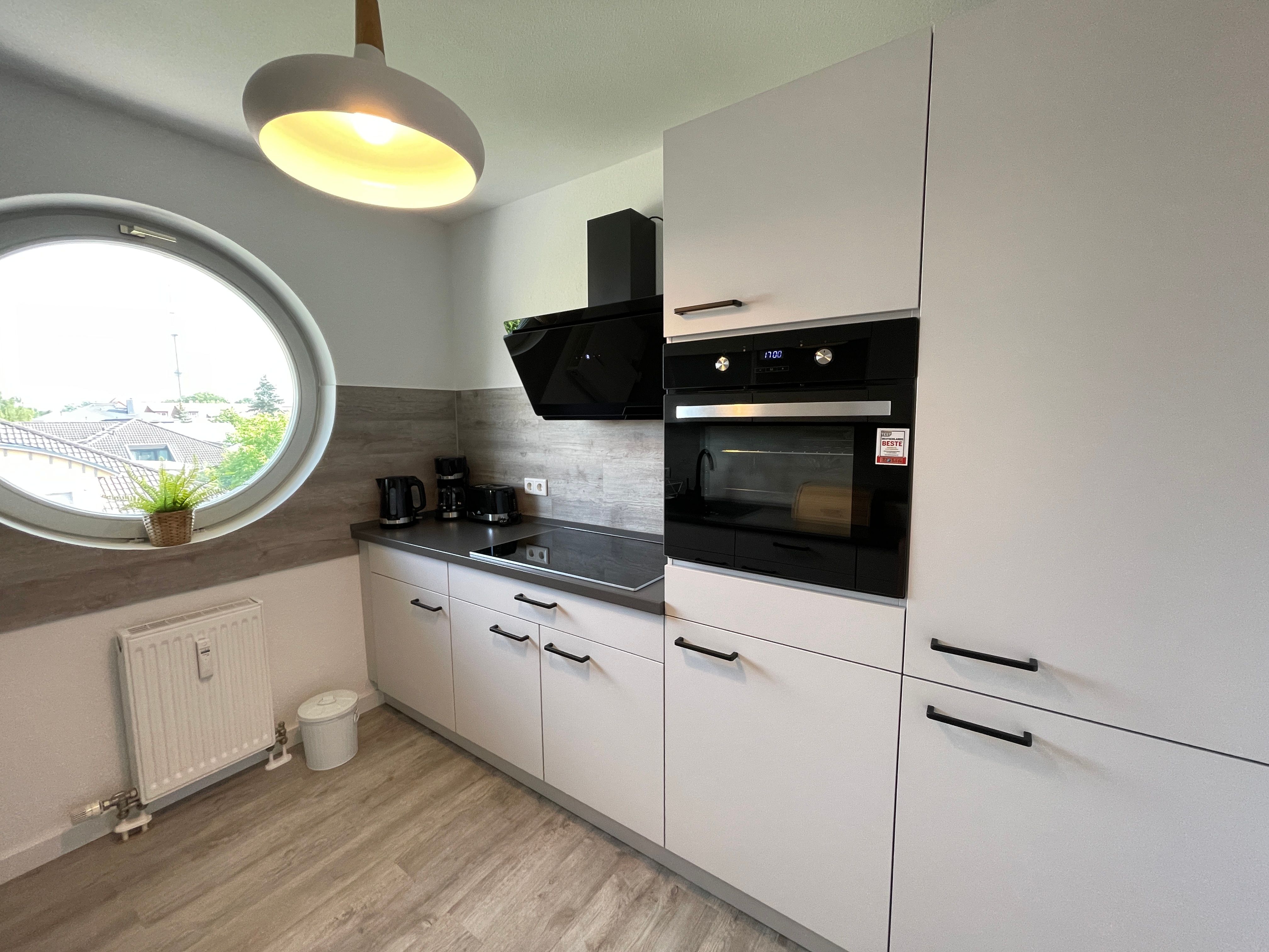 Modern & Awesome Studio Close To City Center - 4