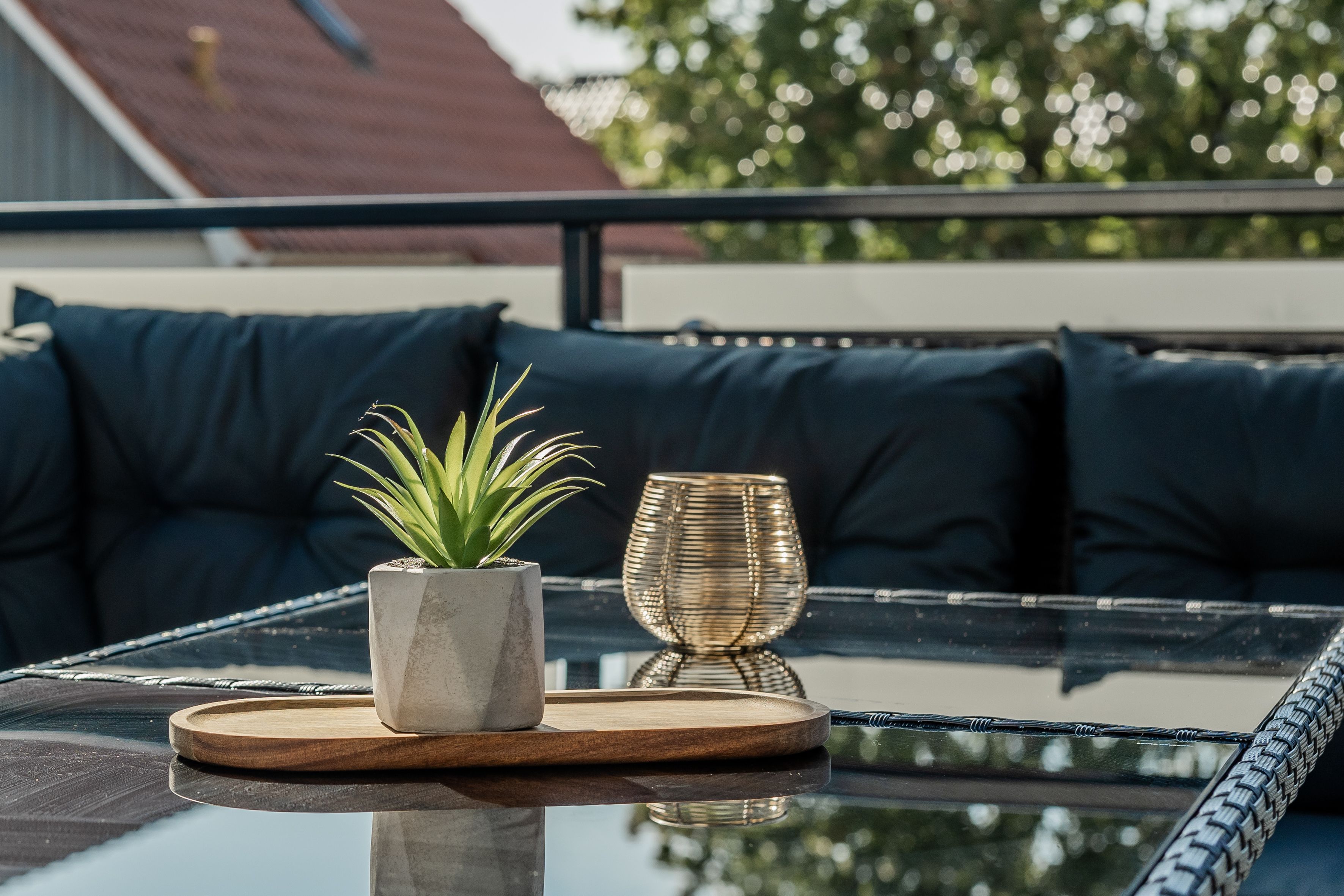  Luxury Apartment I Gas BBQ I Smart TV I Balcony I Underground Parking Space  -  Luxury Apartment I Gas BBQ I Smart TV I Balcony I underground parking space  - Gallery -  8
