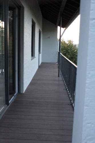3 rooms with designer furniture and art, with chimney, great balcony, popular location - Gallery - 32