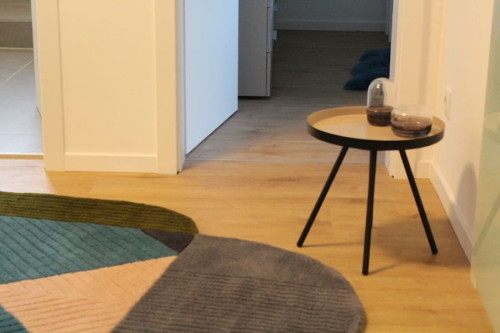 3 rooms with designer furniture and art, with chimney, great balcony, popular location - Gallery - 20