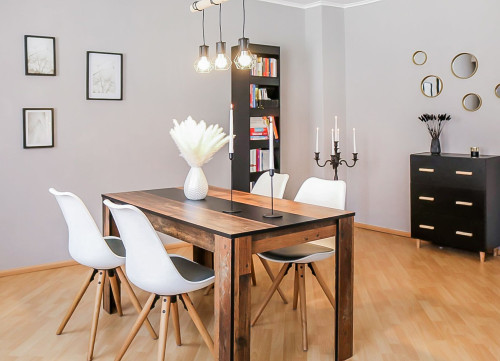 Elegant Apartment at the Heart of the Old Town Market