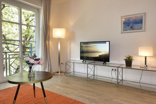 A tasteful, modern apartment - Gallery - 10
