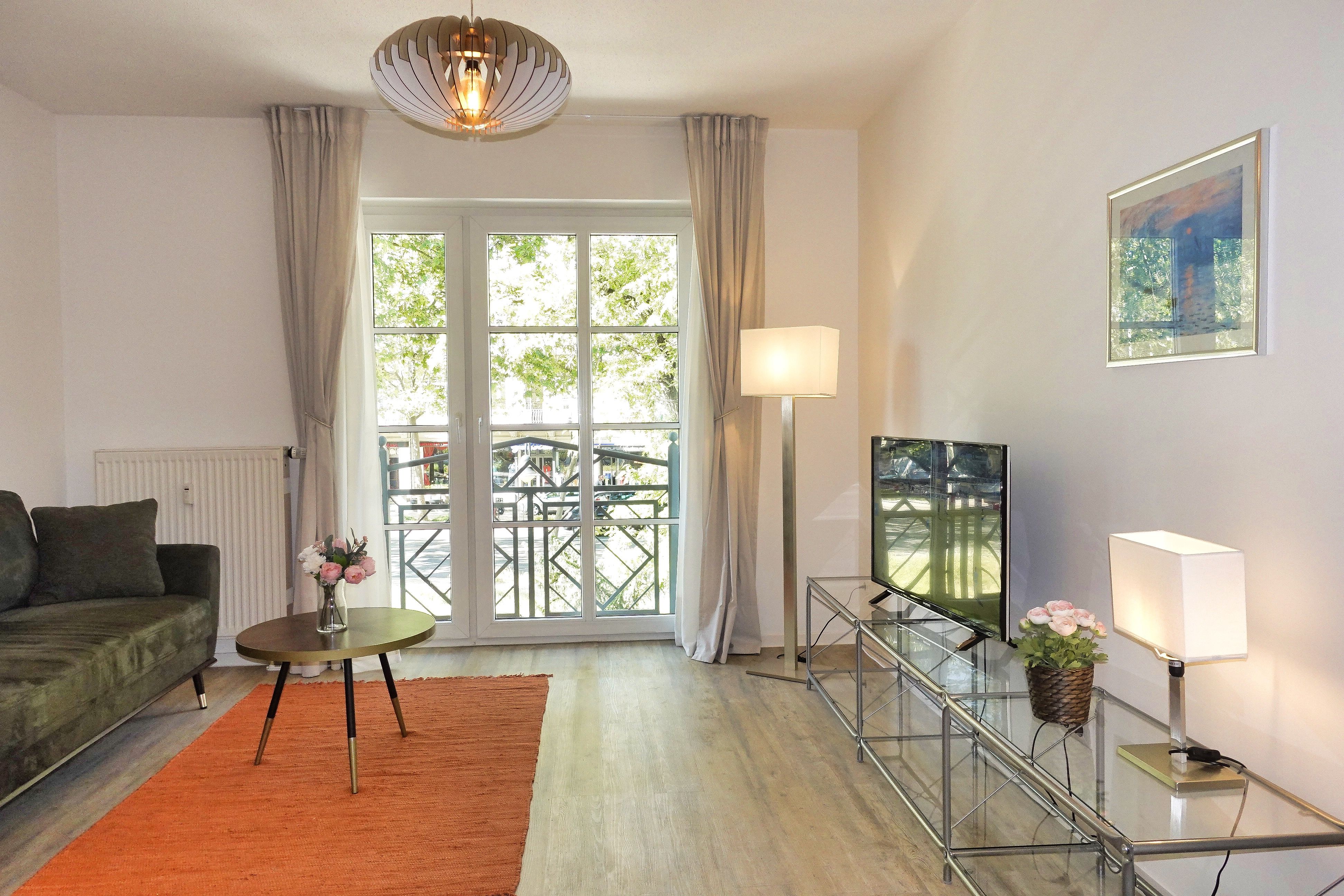 A Tasteful, Modern Apartment - 3