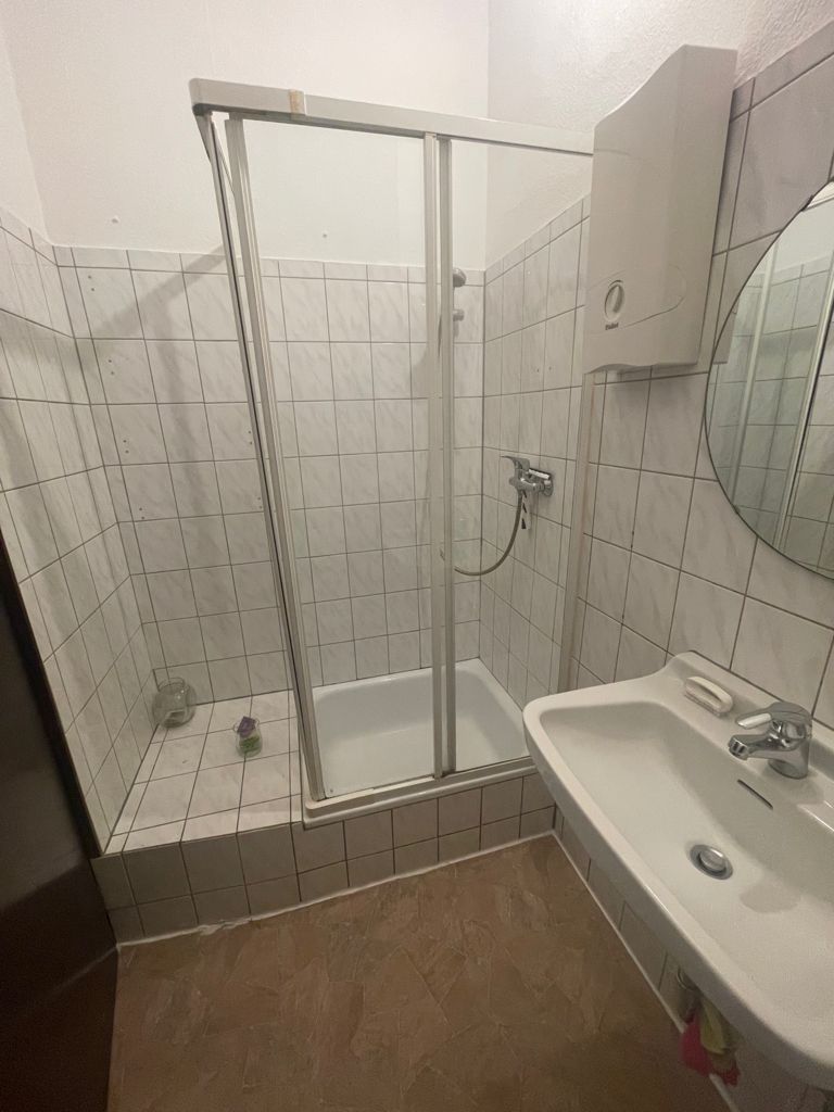 Pretty, Wonderful Studio Located In Bergisch Gladbach - 2