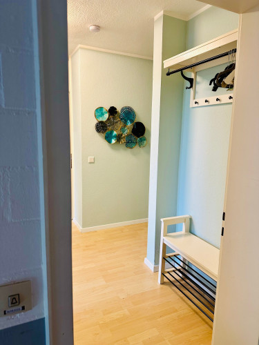 Stylish and comfortable apartment available to rent in Bonn, 5 minutes walk to amenities and to the forest