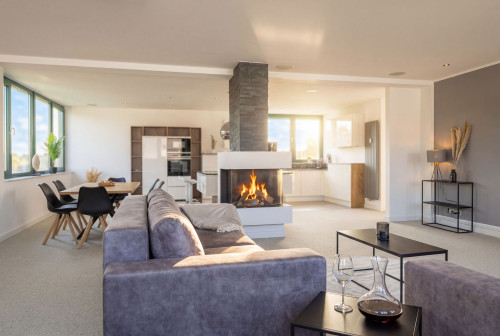 MiLPAU Bochum1: Deluxe Penthouse - Fireplace - Parking - Kitchen for 10 Guests - Gallery - 13