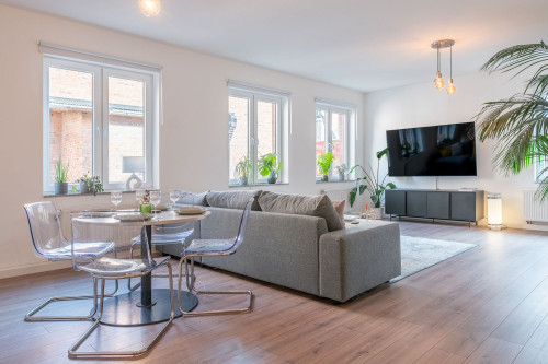 Furnished 70 sqm apartment in Erfurt with modern bathroom