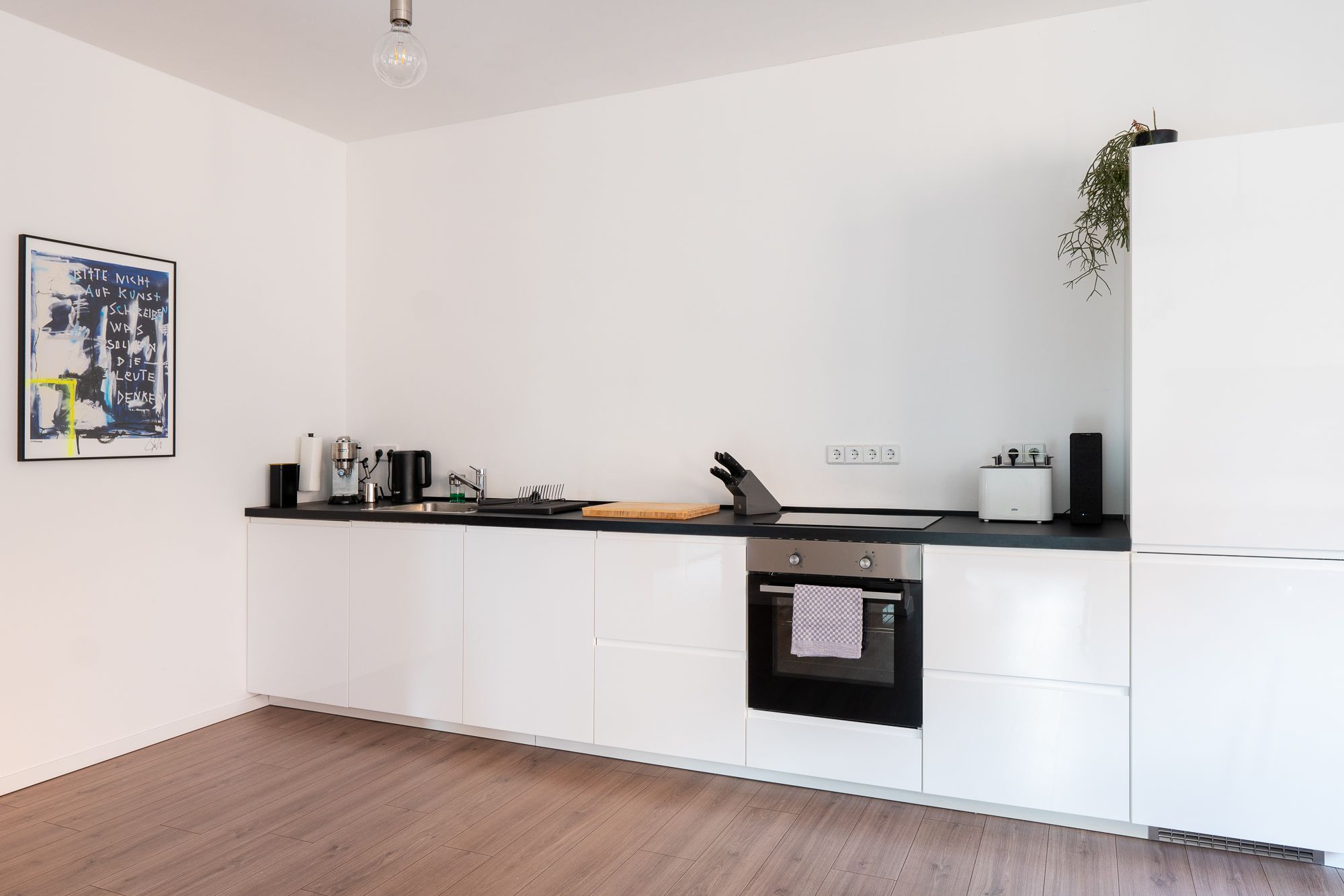  Furnished 70 Sqm Apartment In Erfurt With Modern Bathroom  -  Furnished 70 sqm apartment in Erfurt with modern bathroom  - Gallery -  19