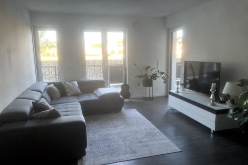 Luxurious loft apartment with high-end amenitiesg