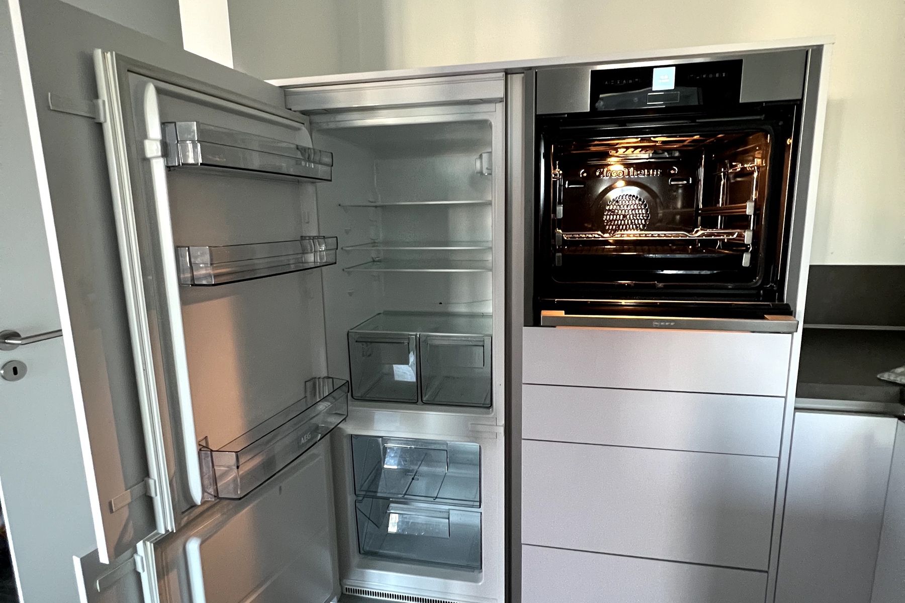  Luxurious Loft Apartment With High-End Amenitiesg  -  Luxurious loft apartment with high-end amenitiesg  - Gallery -  11