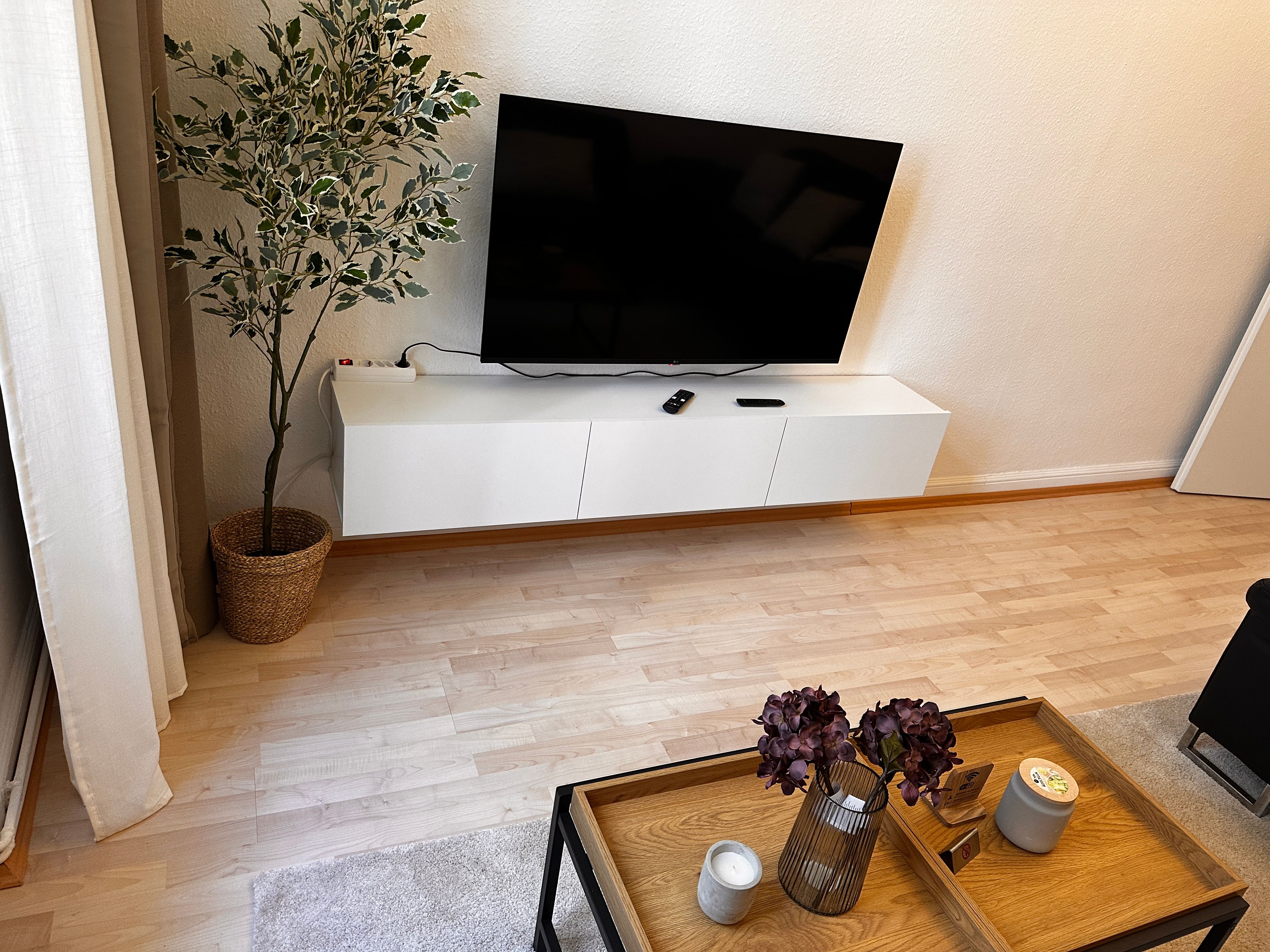 Wonderful Home In A Popular Neighborhood In Wiesbaden  -  Wonderful home in a popular neighborhood in Wiesbaden  - Gallery -  17