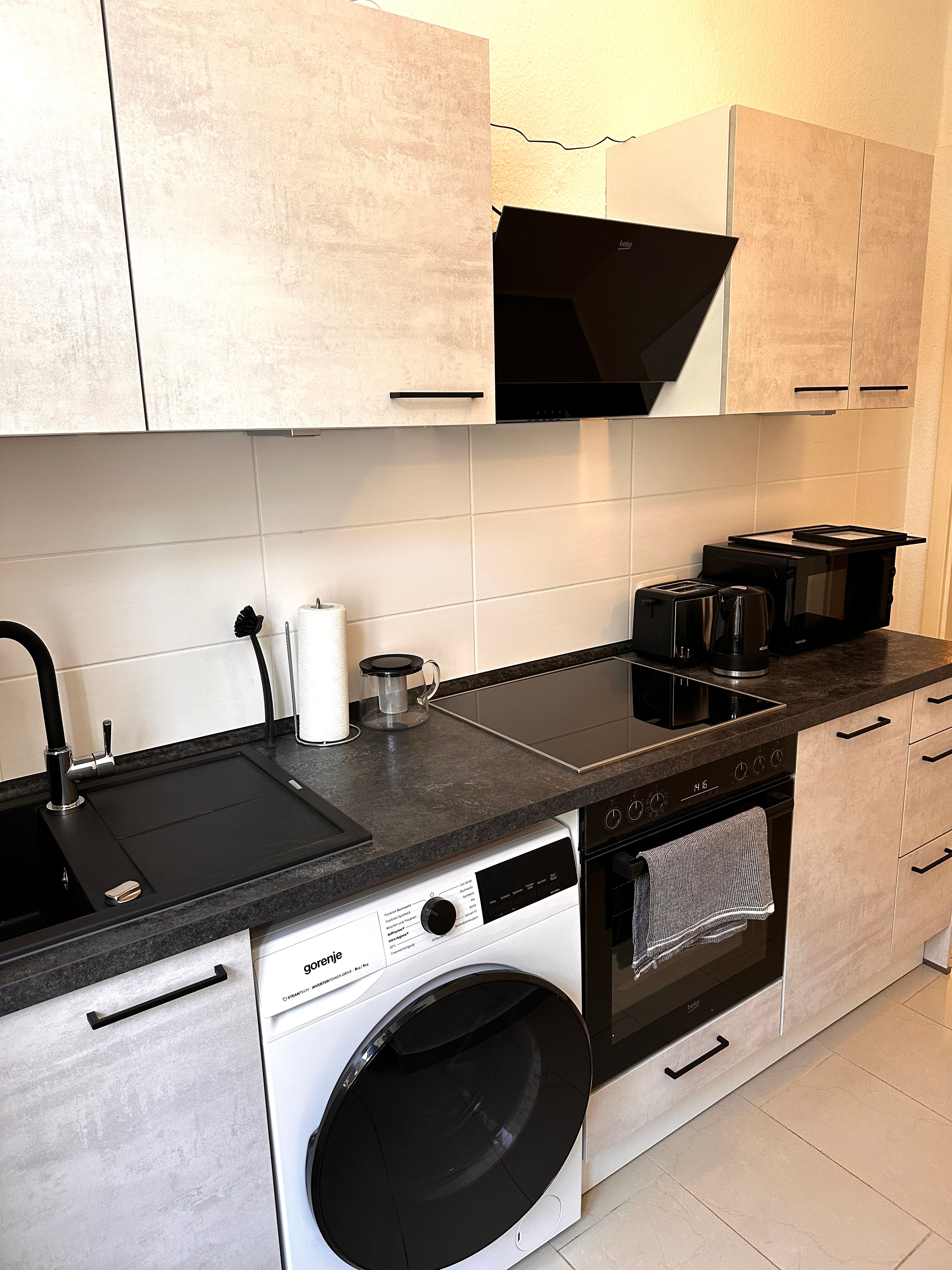  Wonderful Home In A Popular Neighborhood In Wiesbaden  -  Wonderful home in a popular neighborhood in Wiesbaden  - Gallery -  9