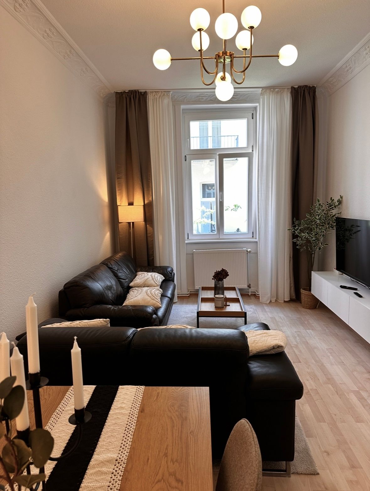  Wonderful Home In A Popular Neighborhood In Wiesbaden  -  Wonderful home in a popular neighborhood in Wiesbaden  - Gallery -  19