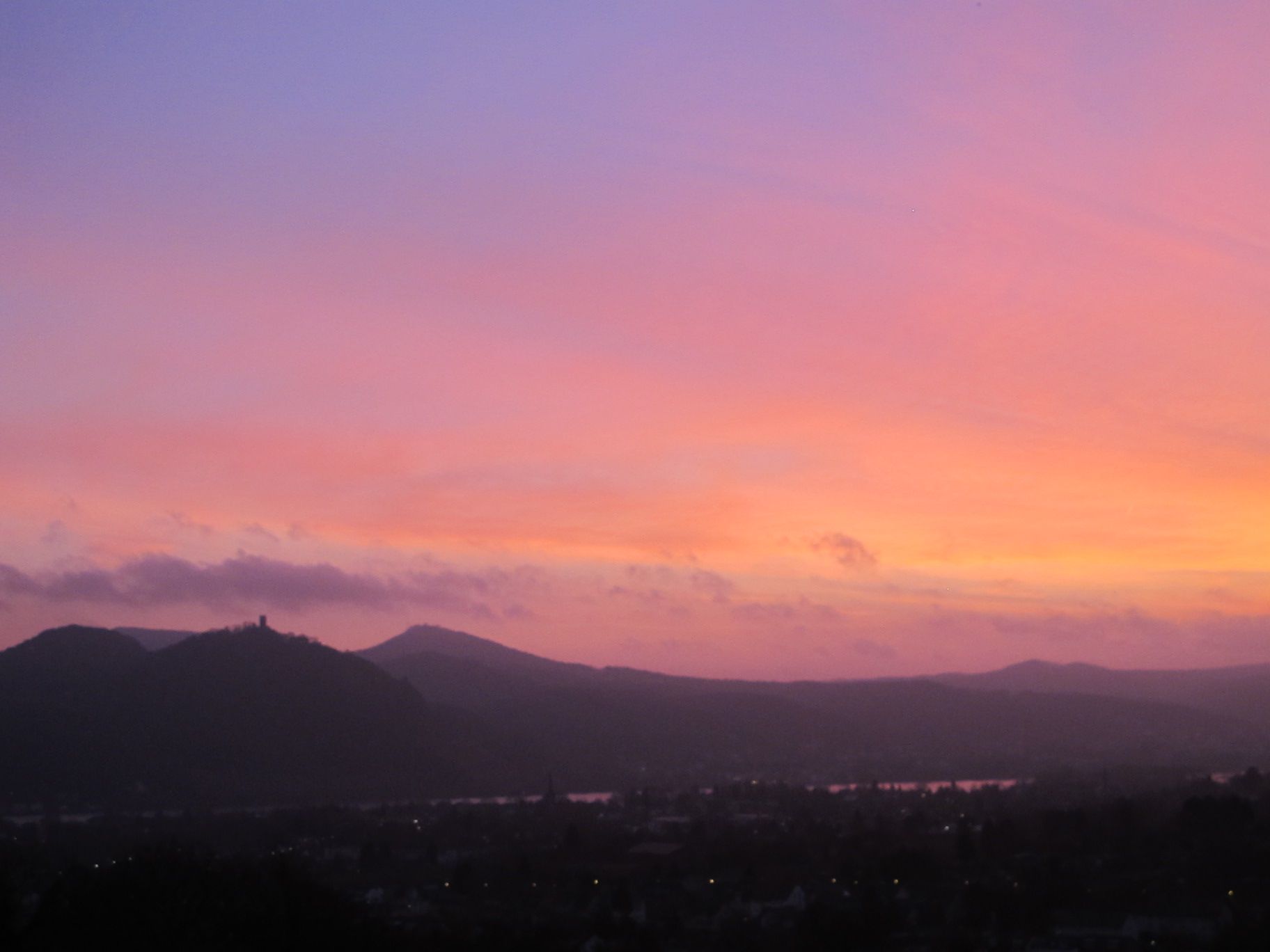  Nicer To Live Is Impossible, Dreamview To Valley Of Father Rhine And 7 Hills With Drachenfels  -  Nicer to live is impossible, Dreamview to valley of father Rhine and 7 Hills with Drachenfels  - Gallery -  32