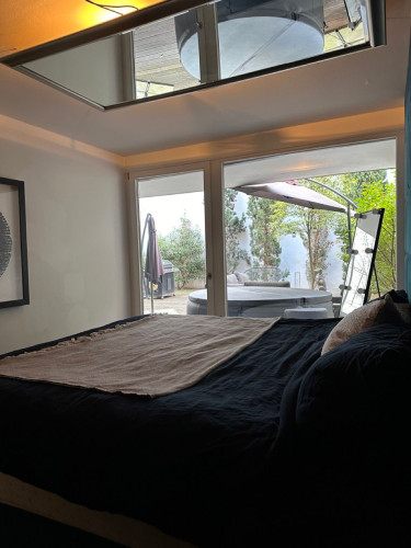 Charming flat with whirlpool in Karlsruhe