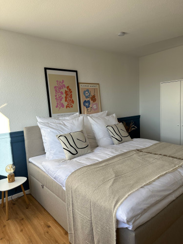 Modern, newly renovated apartment ,3 bedrooms for up to 7 people on Mönchengladbach's Hindenburgstraße, Within Walking Distance to the Main Train Station - Gallery - 21