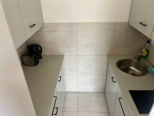 Modern Studio Apartment 28 m² with Private Parking – Fully Furnished, No Deposit!