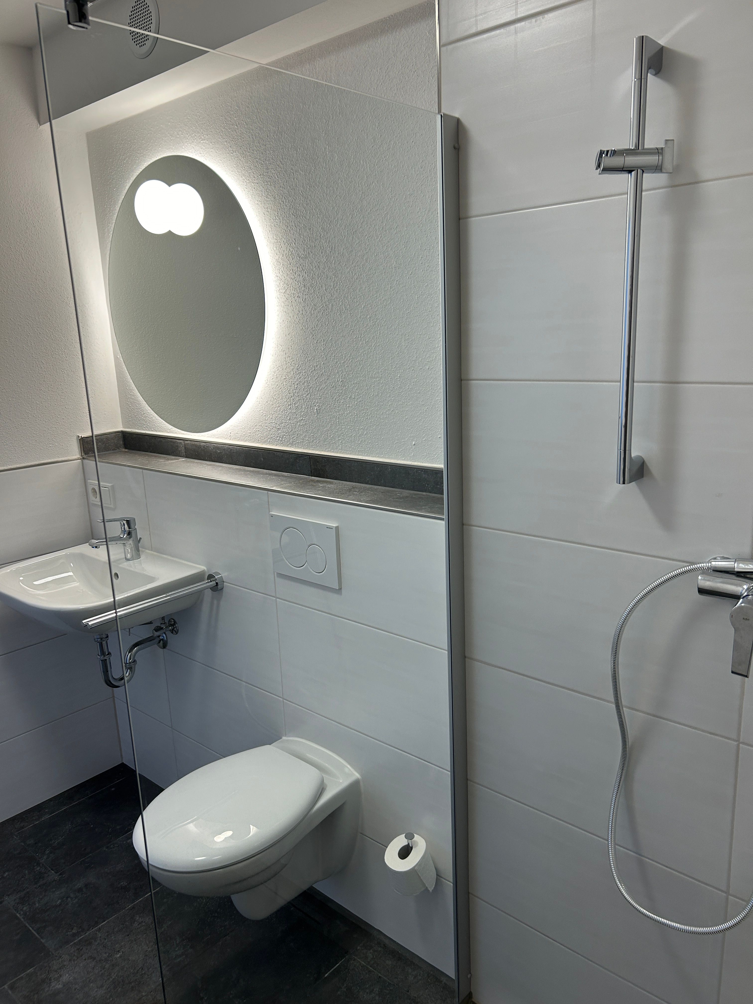  Furnished New Apartment With EBK In The Innstadt  -  Furnished new apartment with EBK in the Innstadt  - Gallery -  2