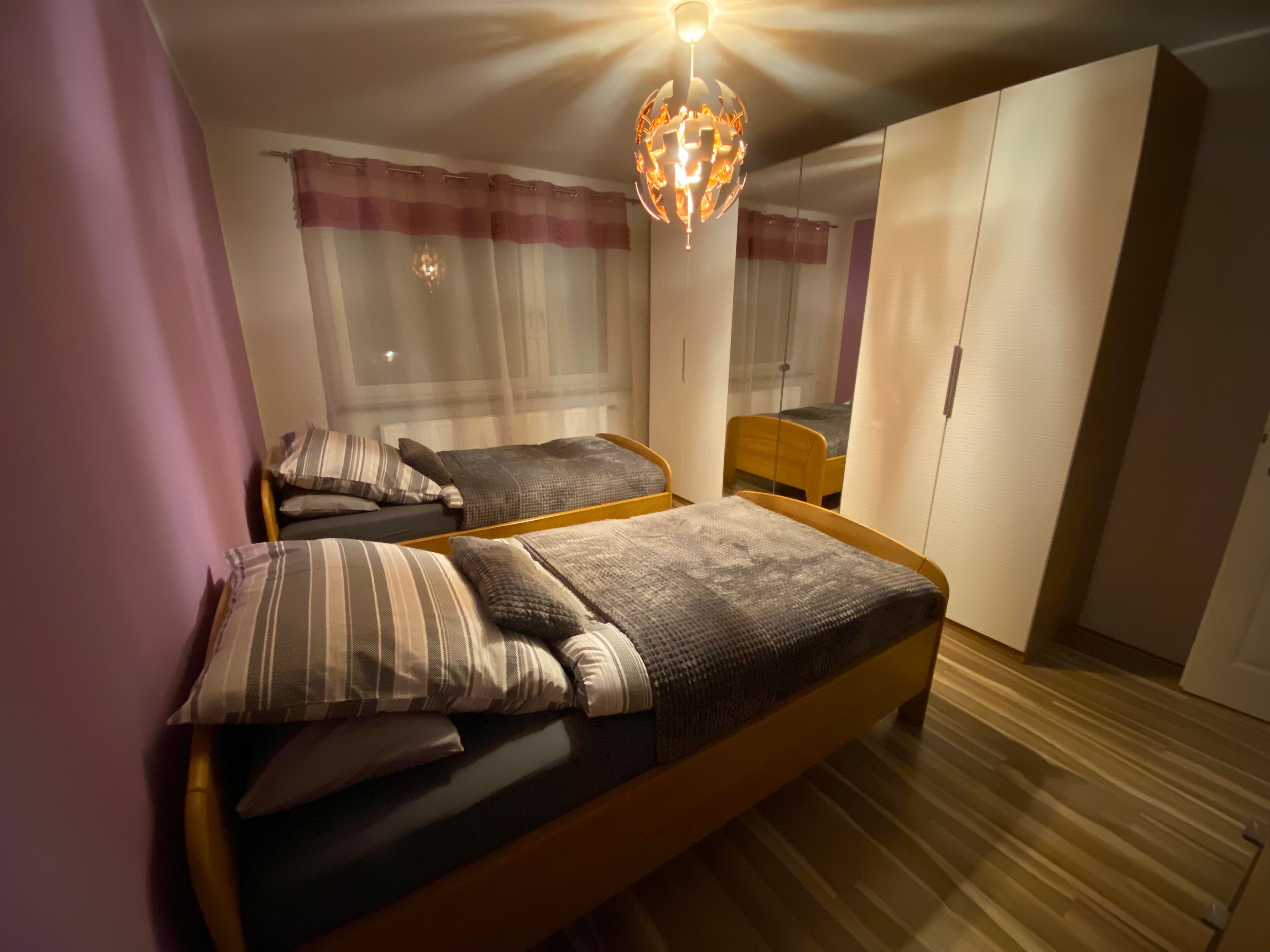  Beautiful Apartment In The Center Of Opladen, Leverkusen. 5 Min. Walk To The Train To Reach Cologne   -  Beautiful Apartment in the Center of Opladen, Leverkusen. 5 min. walk to the train to reach Cologne and/or Düsseldorf. Ground floor.  - Gallery -  22