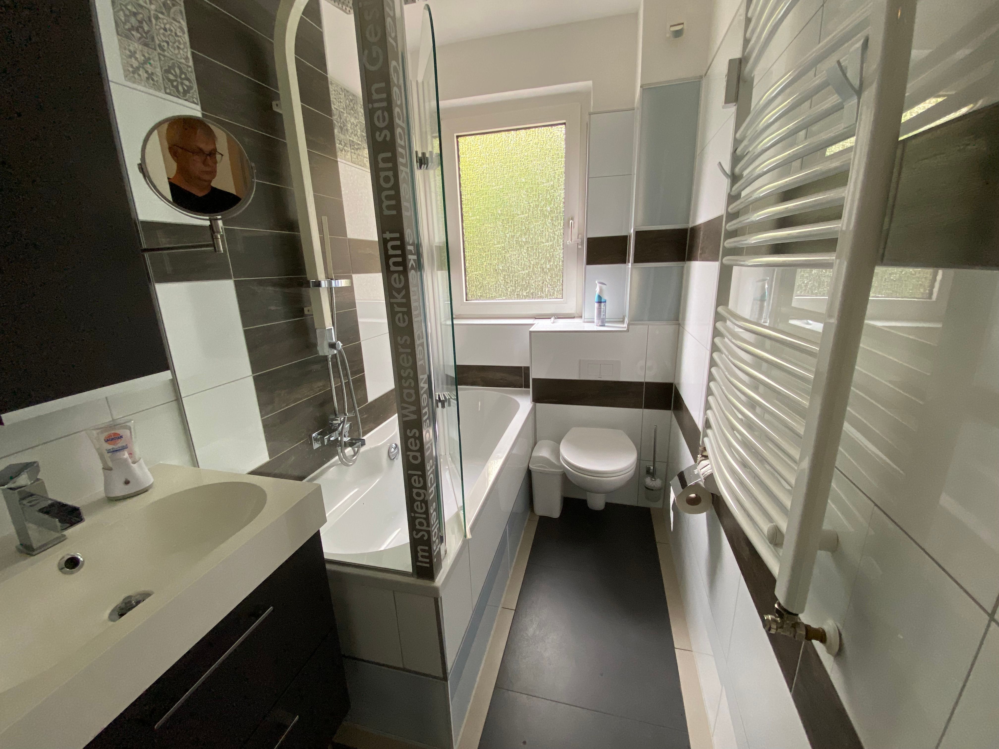  Beautiful Apartment In The Center Of Opladen, Leverkusen. 5 Min. Walk To The Train To Reach Cologne   -  Beautiful Apartment in the Center of Opladen, Leverkusen. 5 min. walk to the train to reach Cologne and/or Düsseldorf. Ground floor.  - Gallery -  14