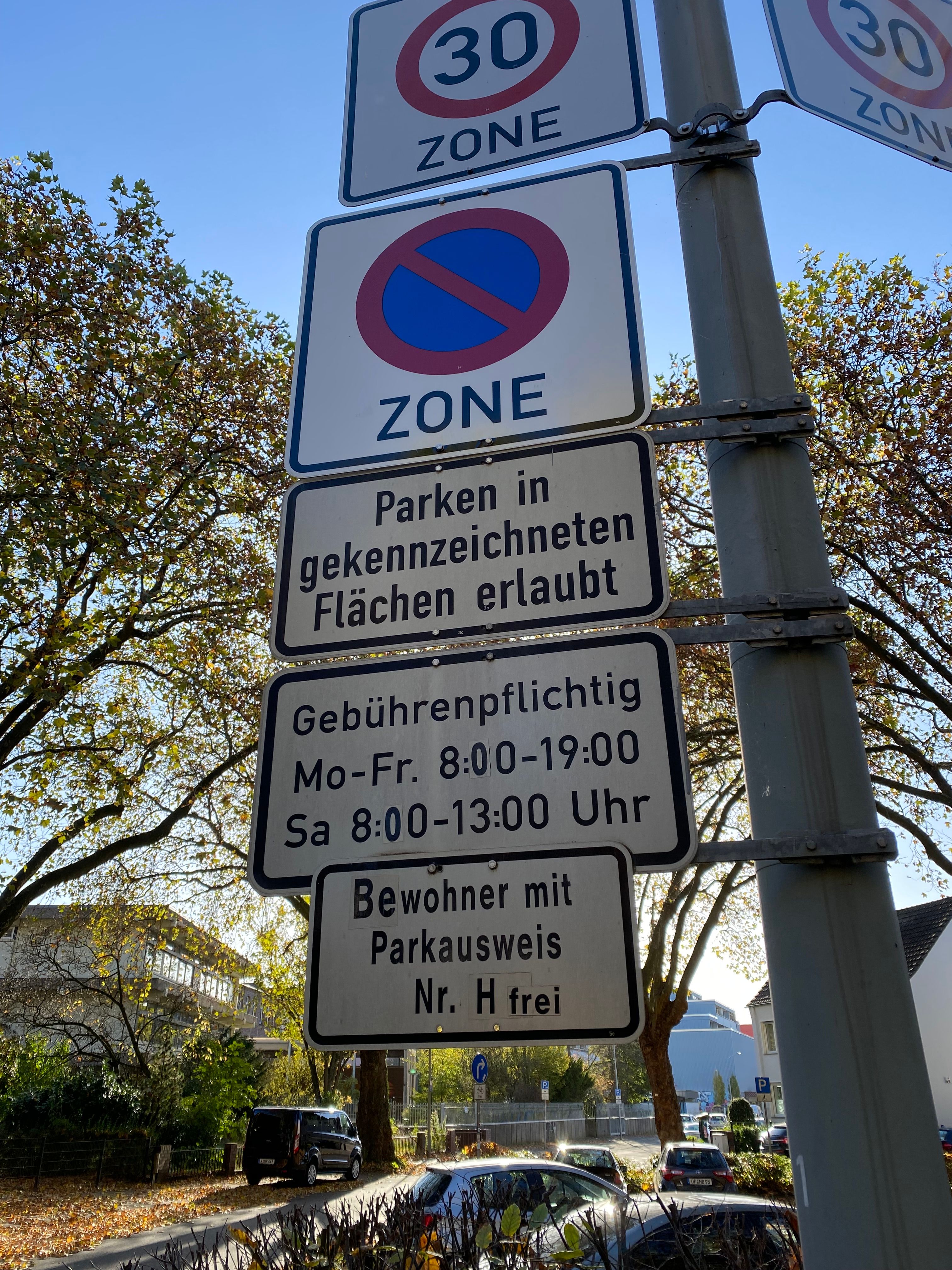  Beautiful Apartment In The Center Of Opladen, Leverkusen. 5 Min. Walk To The Train To Reach Cologne   -  Beautiful Apartment in the Center of Opladen, Leverkusen. 5 min. walk to the train to reach Cologne and/or Düsseldorf. Ground floor.  - Gallery -  8