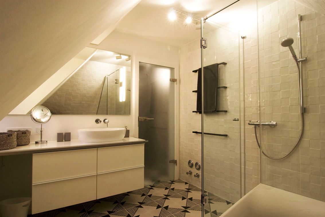  Charming, Modern & Bright Flat In A 1920s Villa  -  Charming, modern & bright flat in a 1920s villa  - Gallery -  3