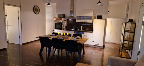 Homey Apartments Harbor Suite - Parking Two Bathrooms Netflix Sea view