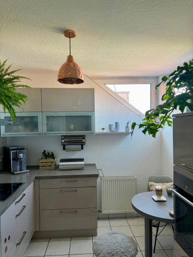 Newly renovated, fully furnished attic apartment – available from October 1, 2025