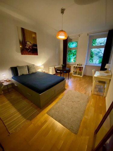 Comfortable and quiet one room apartment in quiet area near river channel and park