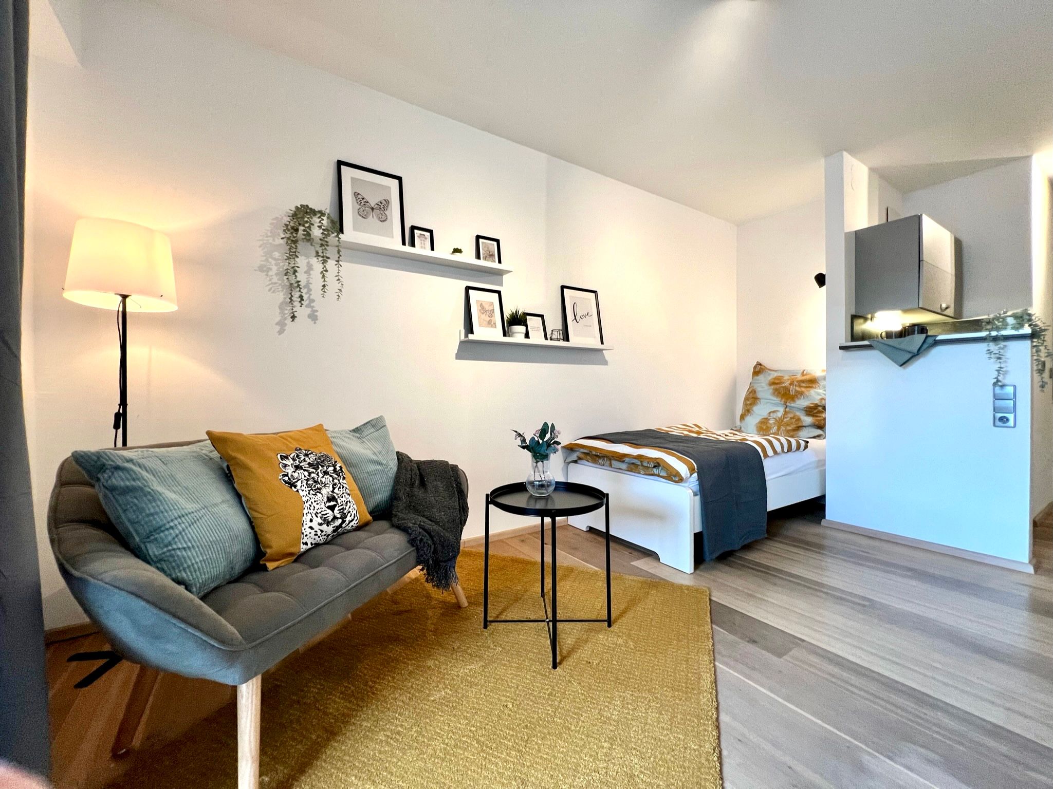  Chic And Cozy Home In The Middle Of Karlsruhe  -  Chic and cozy home in the middle of Karlsruhe  - Gallery -  11