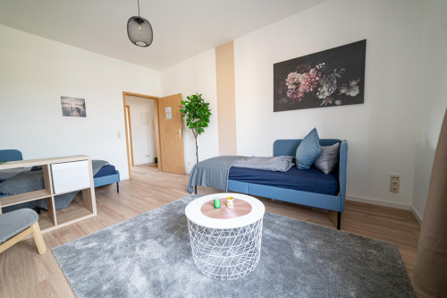 Apartment with private parking, WIFI, Netflix and 3 beds