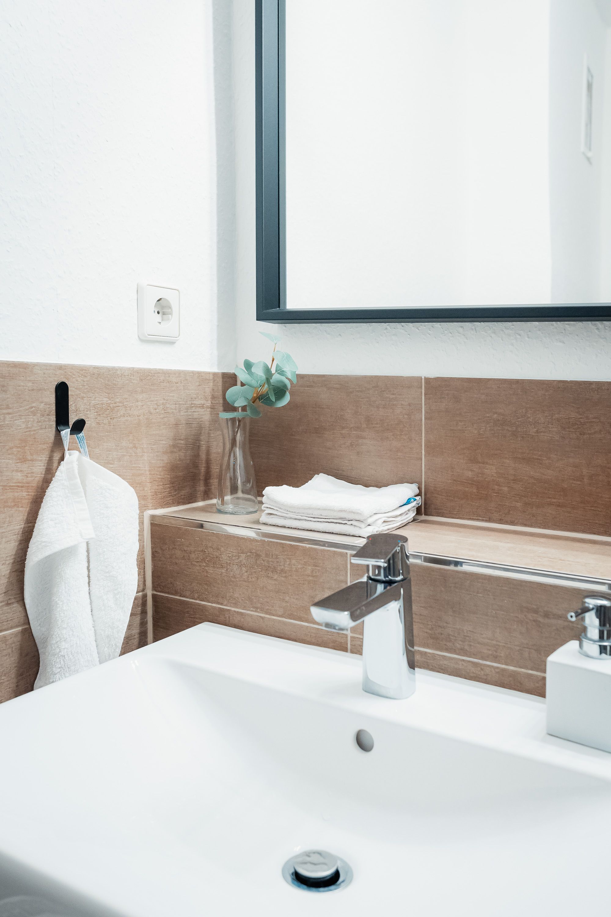  Modern 3-Room Apartment In Top Location  -  Modern 3-room apartment in top location  - Gallery -  88