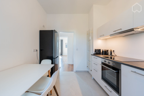 New & gorgeous loft close to park