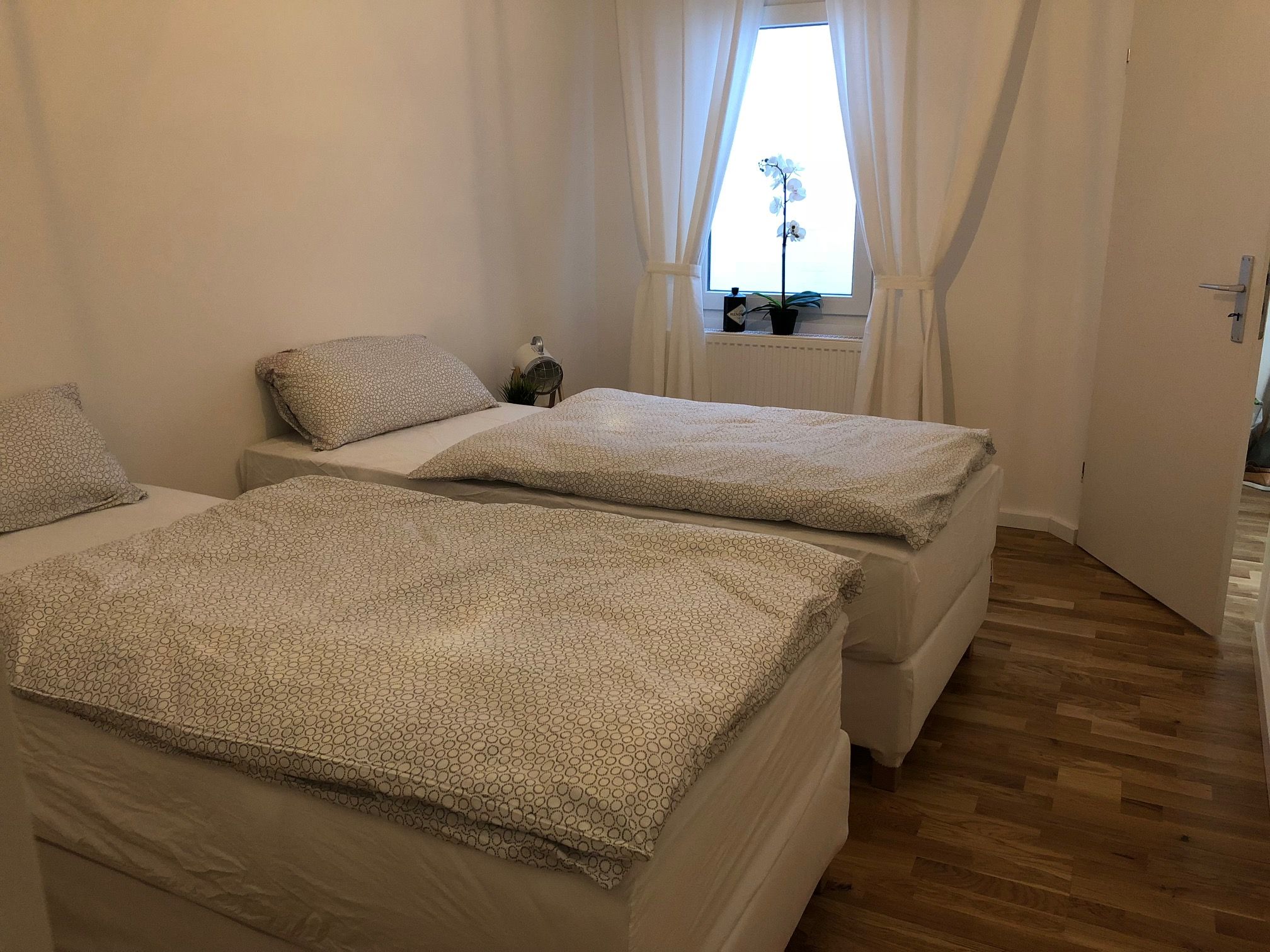 Stylish Apartment In The Historic City Center - 6