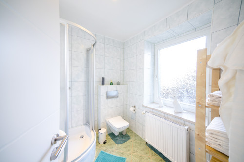 Quiet & Fully Equipped Apartment in Central Gera with Garden – Ideal for Professionals