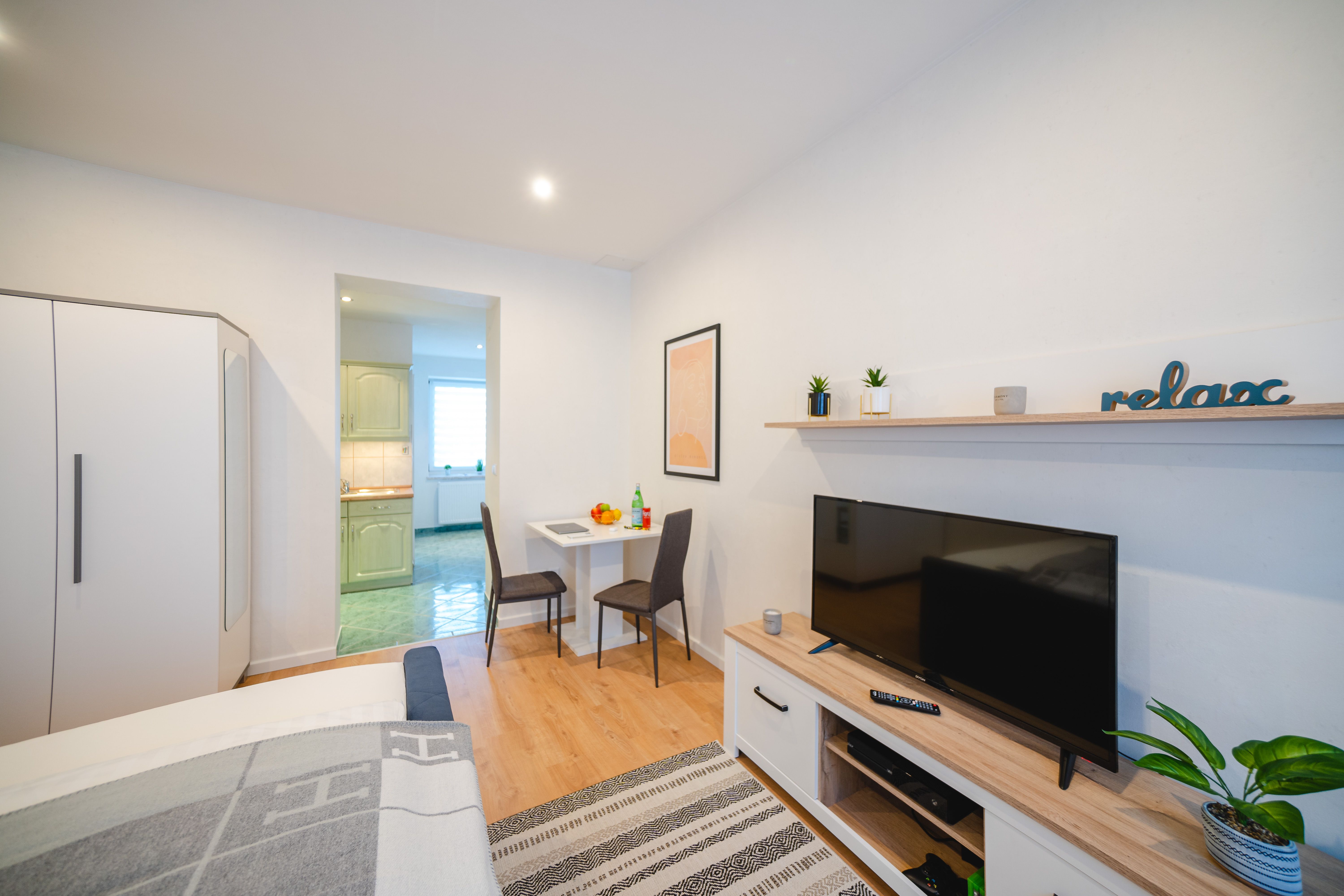 Quiet & Fully Equipped Apartment In Central Gera With Garden – Ideal For Professionals - Quiet & Fully Equipped Apartment in Central Gera with Garden – Ideal for Professionals - Gallery - 4