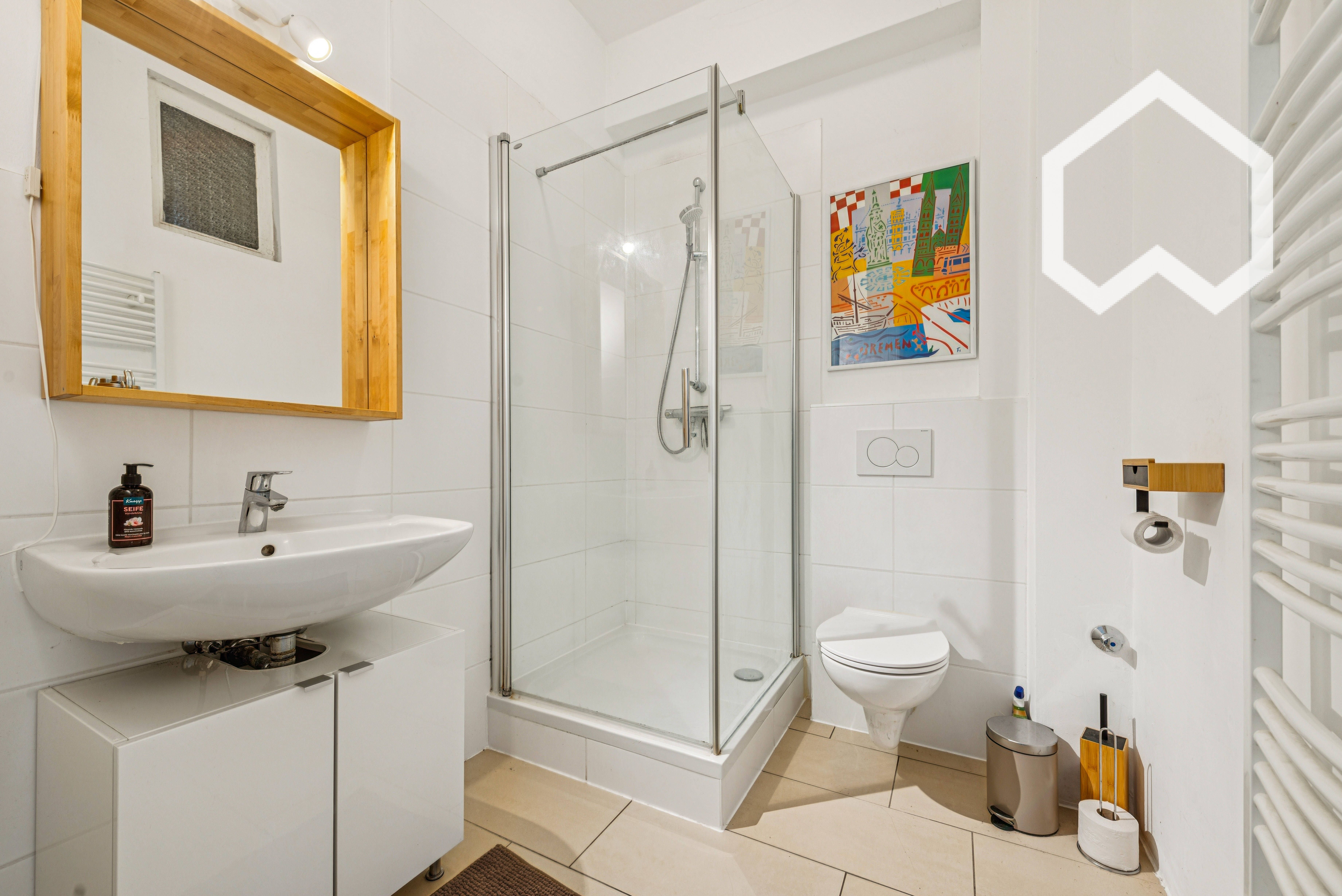 Fully Furnished Altbremer Apartment With Balcony & Winter Garden – Quiet And Central Location In Bre - 7