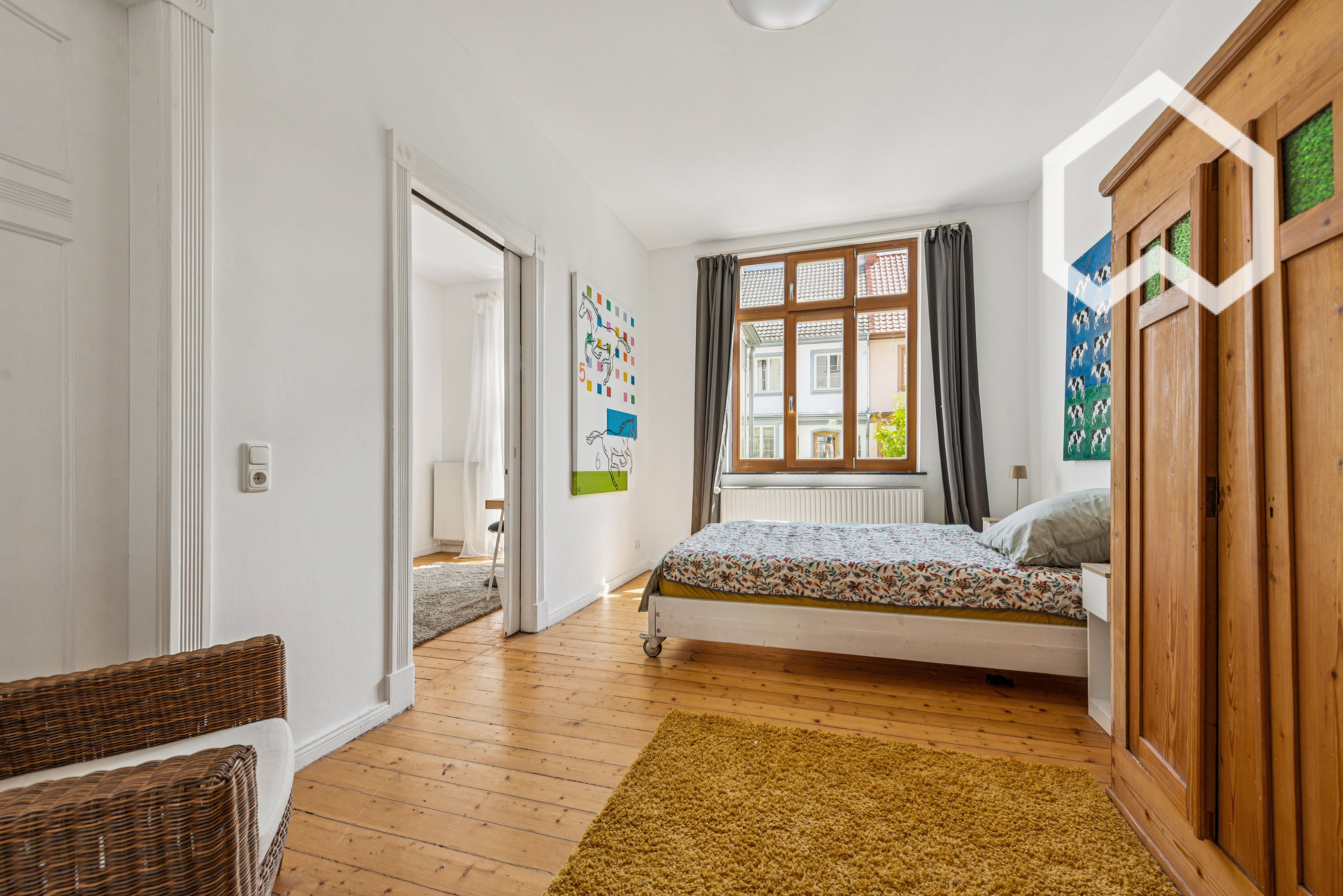 Fully Furnished Altbremer Apartment With Balcony & Winter Garden – Quiet And Central Location In Bre - 11