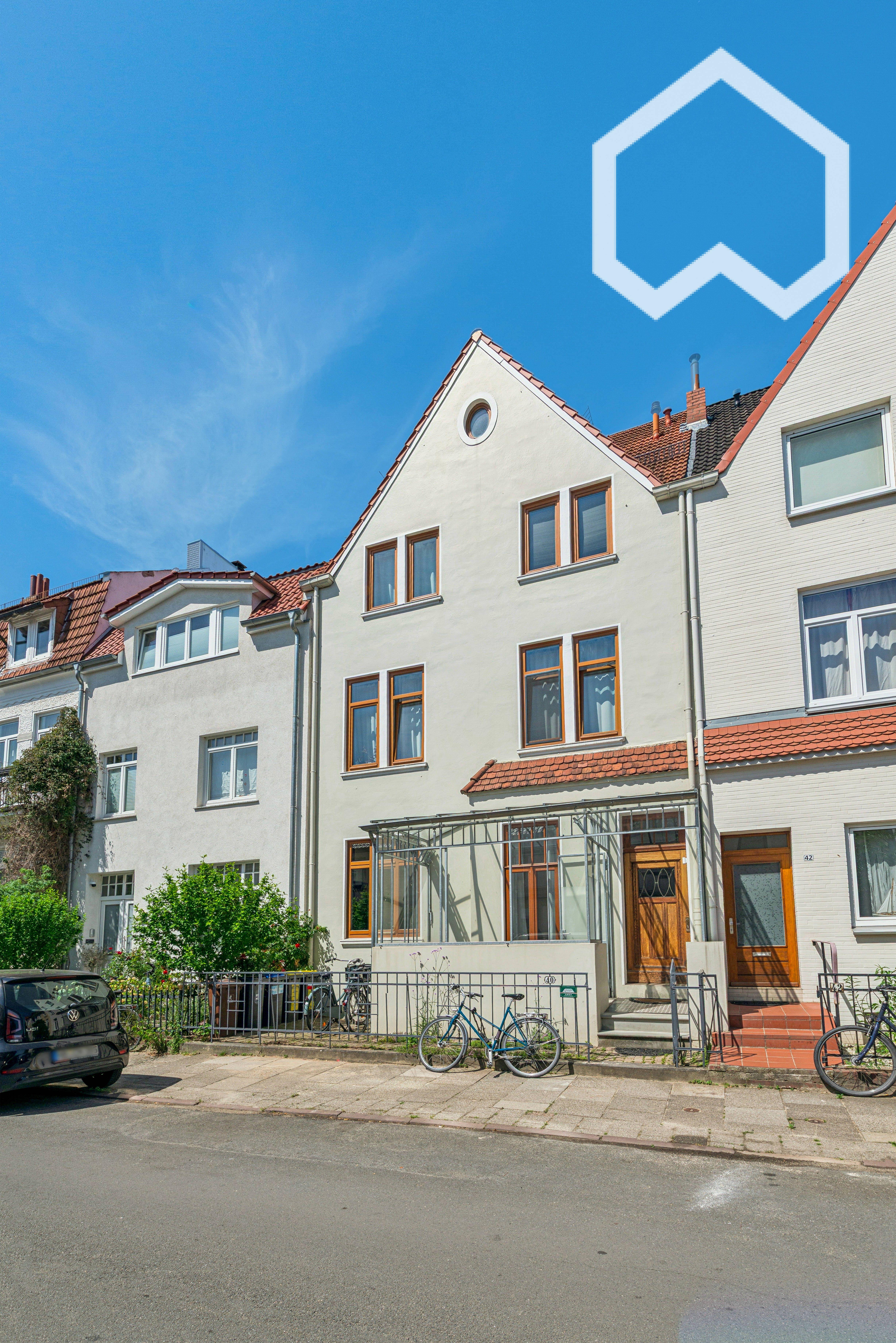 Fully Furnished Altbremer Apartment With Balcony & Winter Garden – Quiet And Central Location In Bre - 3