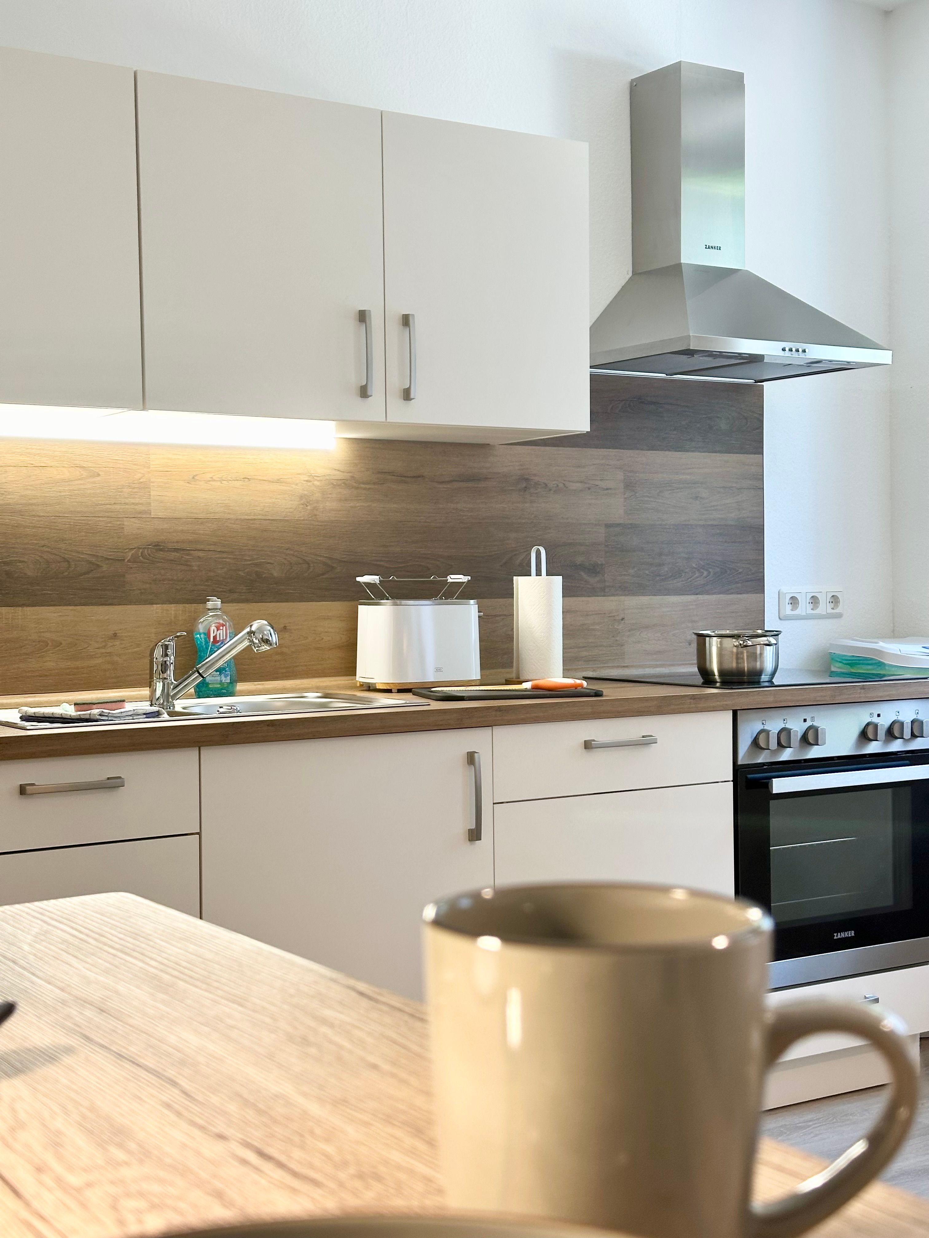 Modern Apartment W/ Queen-Size Bed, NETFLIX, Kitchen, Ground Floor, Near AMEOS Hospital DALIMO | Apa - 28
