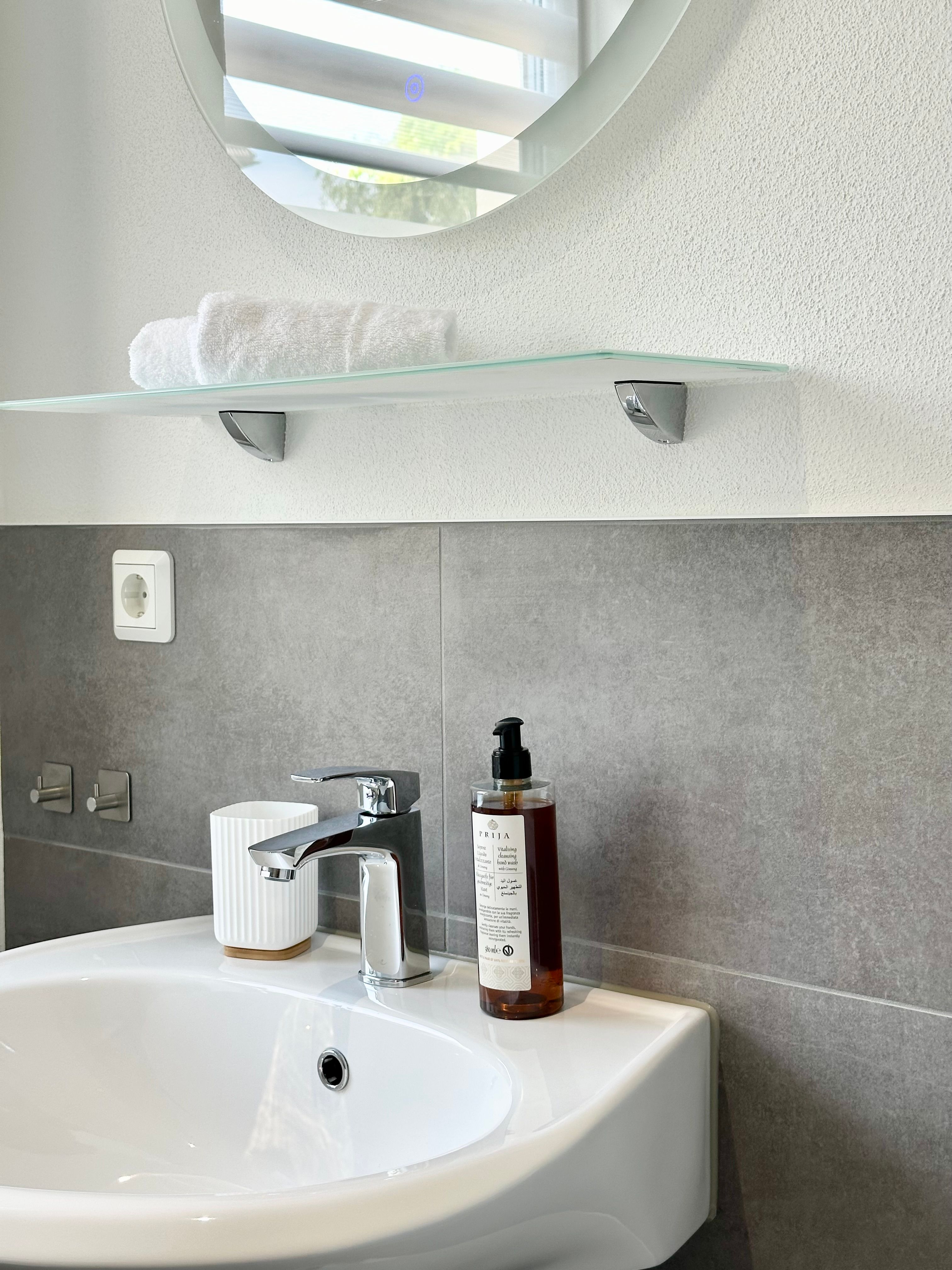 Modern Apartment W/ Queen-Size Bed, NETFLIX, Kitchen, Ground Floor, Near AMEOS Hospital DALIMO | Apa - 5