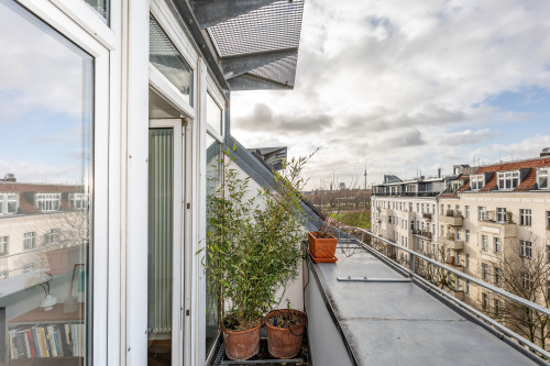 Stylishly furnished architect's flat above the roofs of Berlin