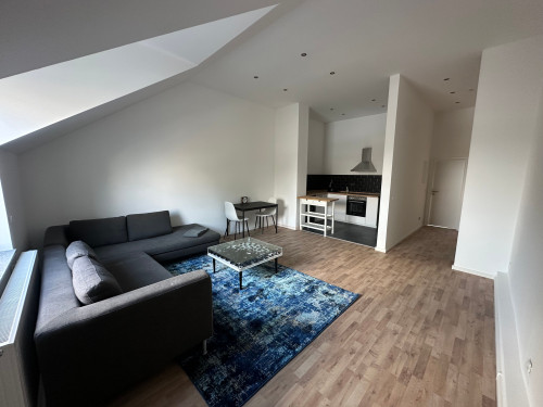 Furnished 2-Room Apartment (60 m²) in Renovated Historic Villa