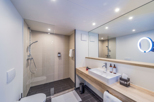 luxurious suite in central new building  - Gallery -  5