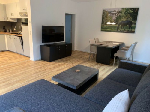 Sunny apartment with large terrace and balcony in a quiet location in Essen