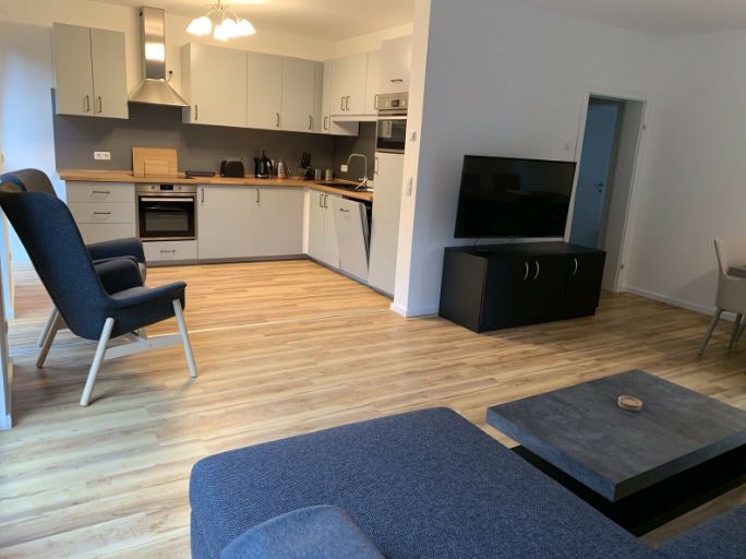 Sunny Apartment With Large Terrace And Balcony In A Quiet Location In Essen - 14