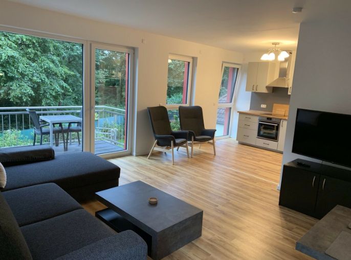 Sunny Apartment With Large Terrace And Balcony In A Quiet Location In Essen - 16