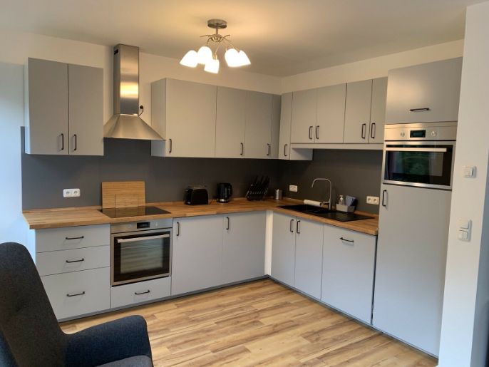 Sunny Apartment With Large Terrace And Balcony In A Quiet Location In Essen - 12