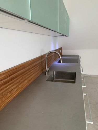 Pretty, neat suite (Potsdam)